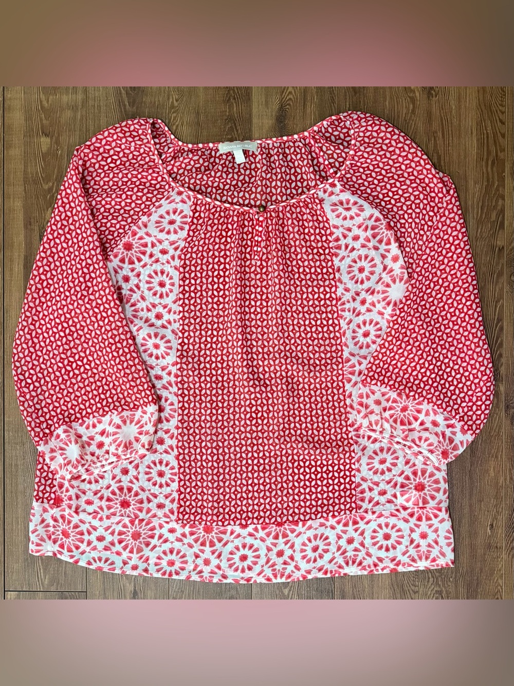 Women’s Banana Republic Sheer Peasant Blouse - Size XL